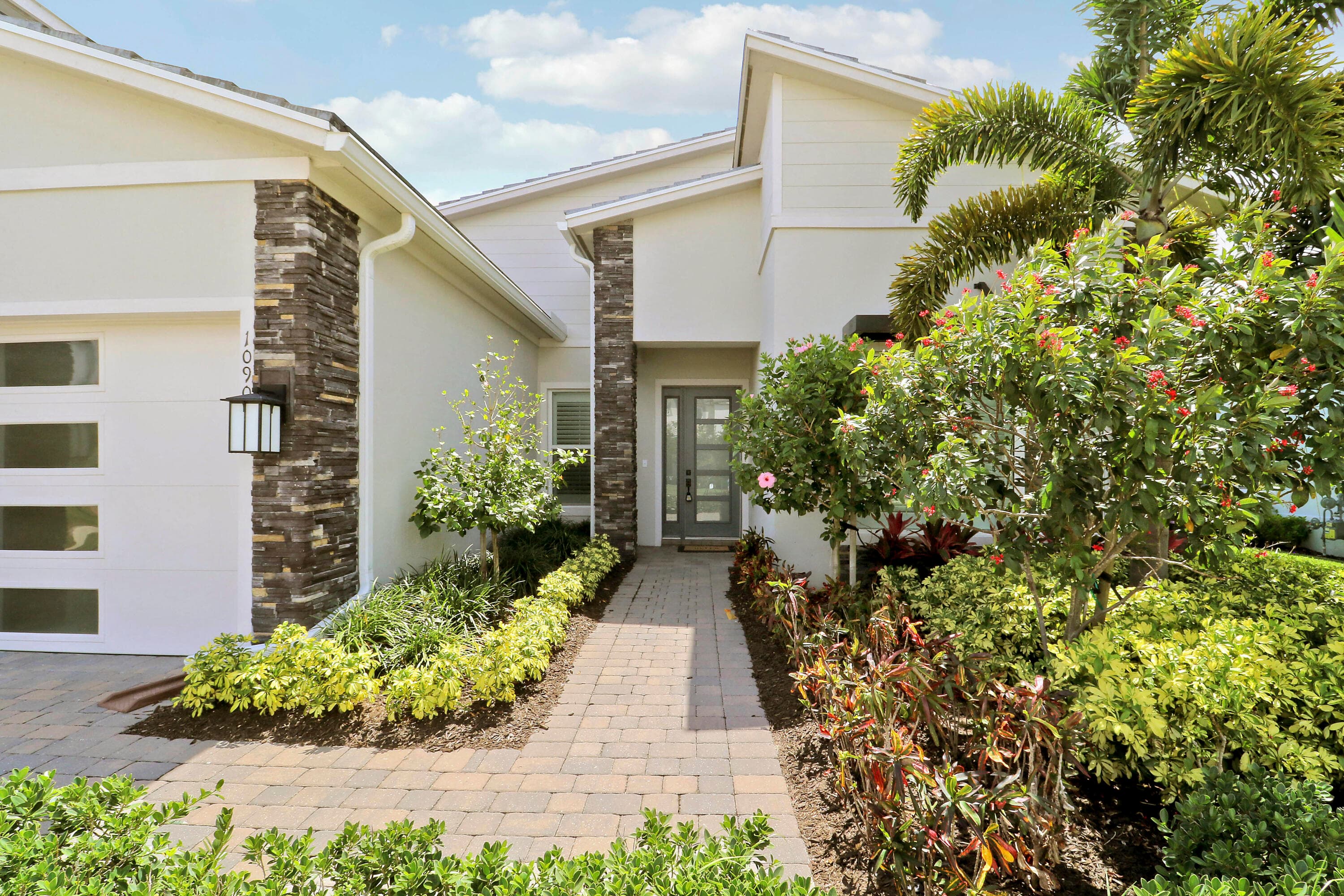 10909 Stellar Circle, Palm Beach Gardens, FL 33412 — photo 3 of 49