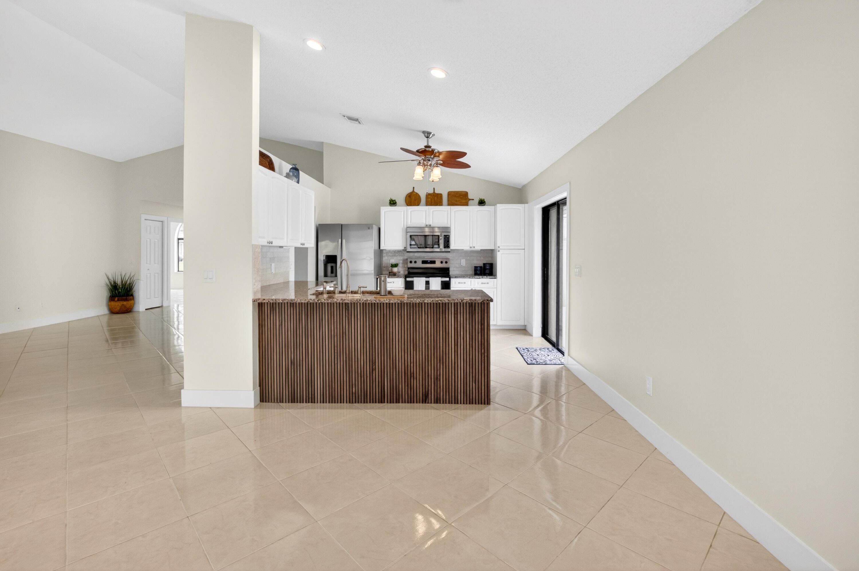182 Temple Avenue, Boynton Beach, FL 33436 — photo 15 of 56