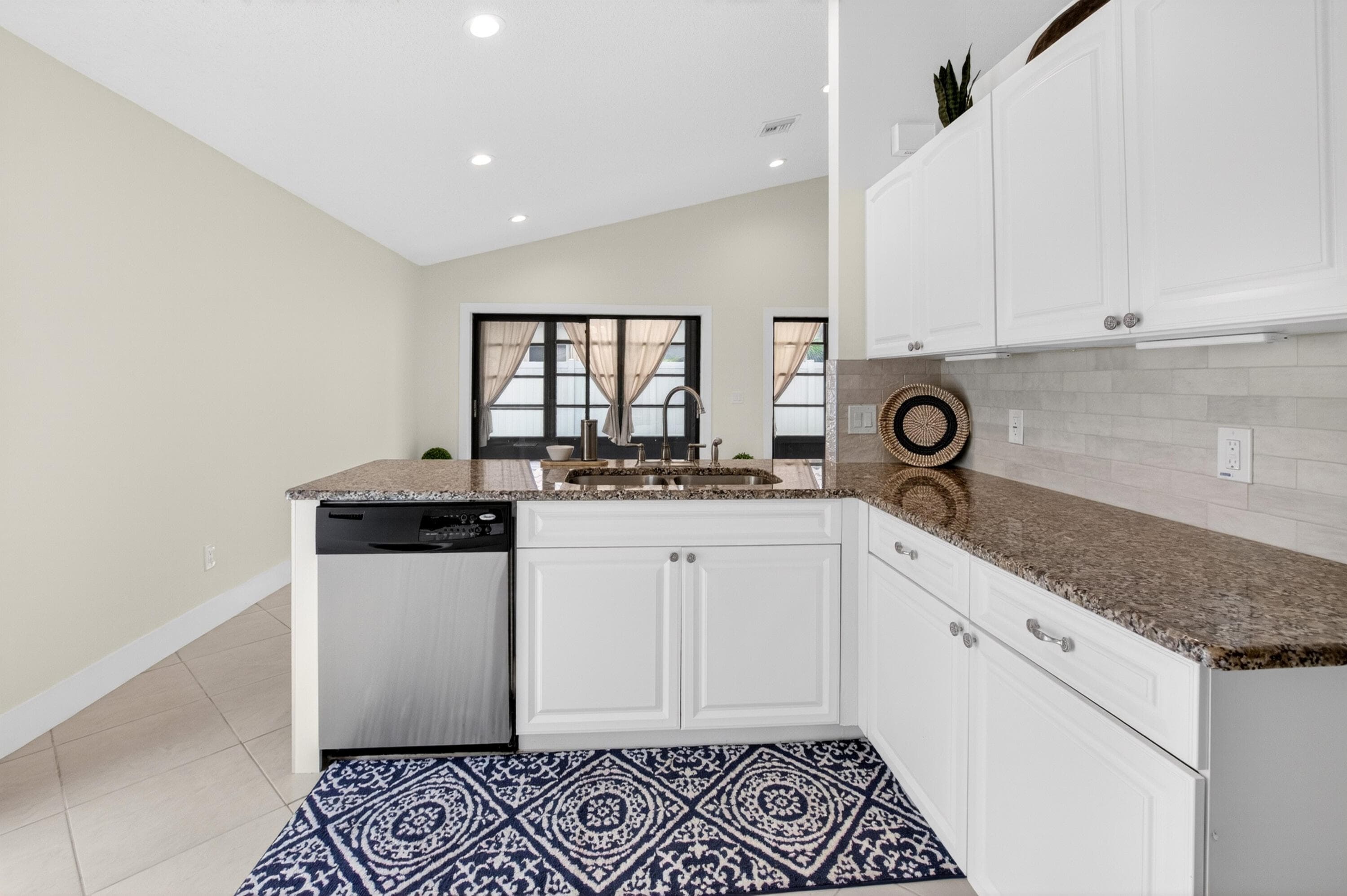 182 Temple Avenue, Boynton Beach, FL 33436 — photo 21 of 56