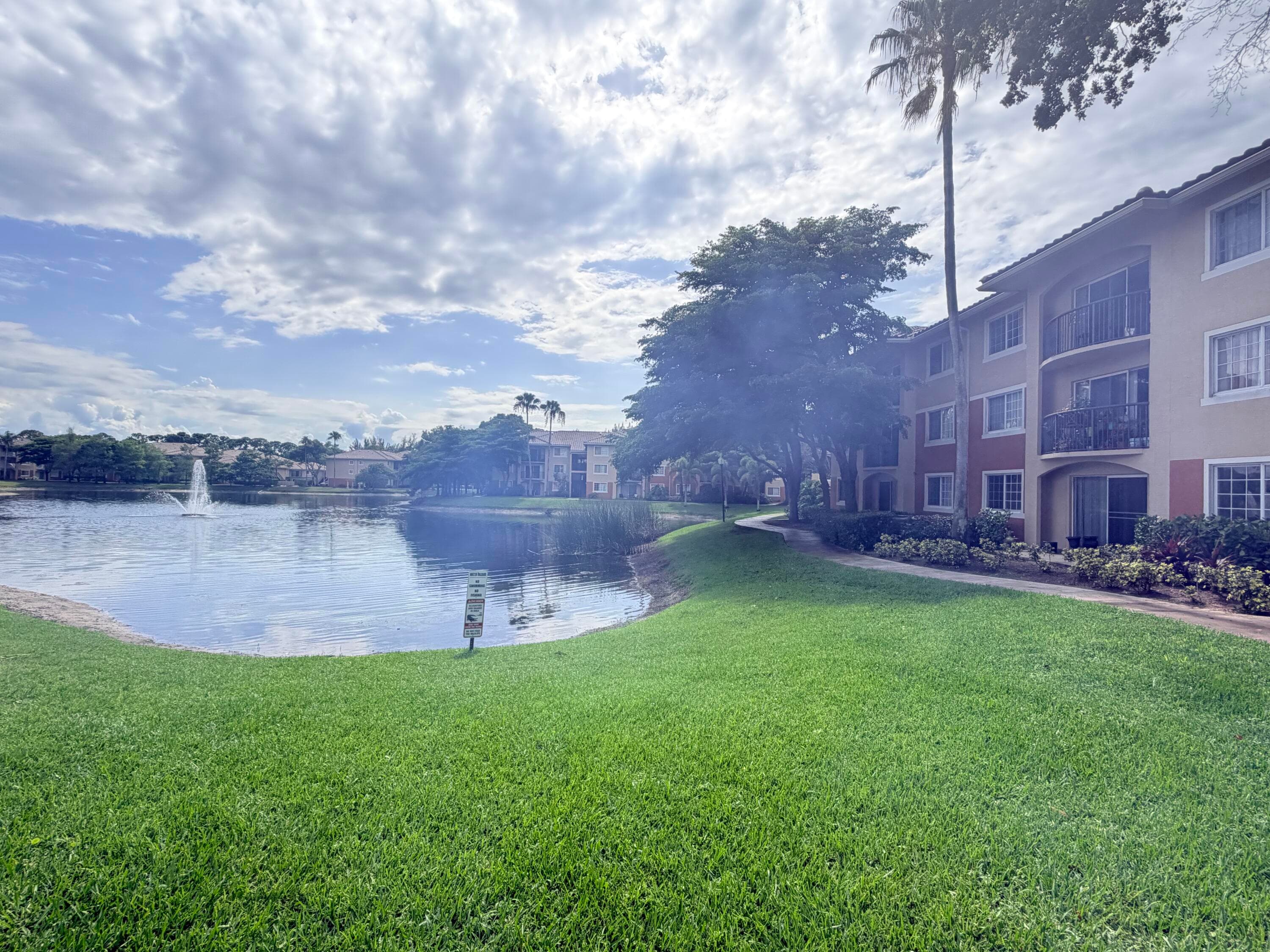4195 Haverhill Road 305, West Palm Beach, FL 33417 — photo 7 of 18