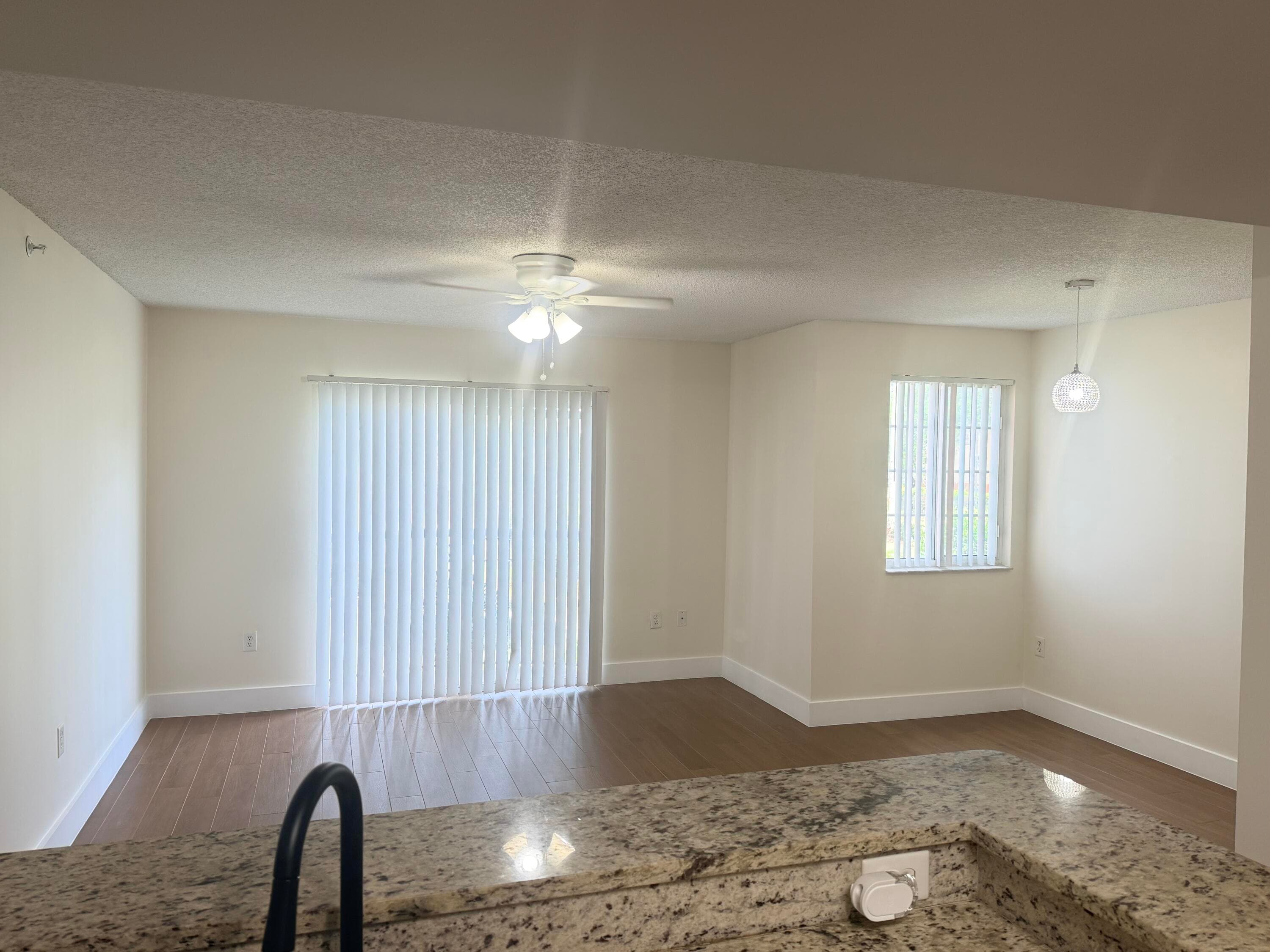 4195 Haverhill Road 305, West Palm Beach, FL 33417 — photo 10 of 18