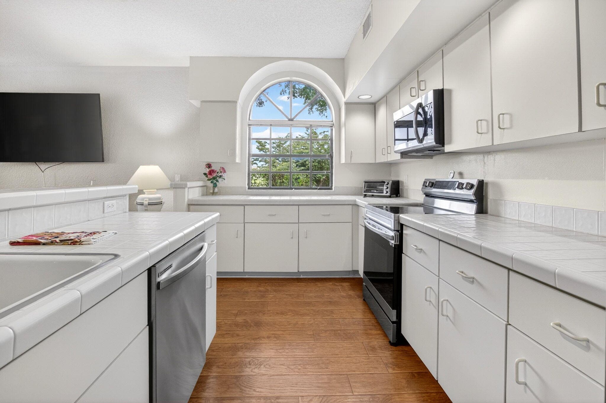 8073 Aberdeen Drive 102, Boynton Beach, FL 33472 — photo 12 of 56