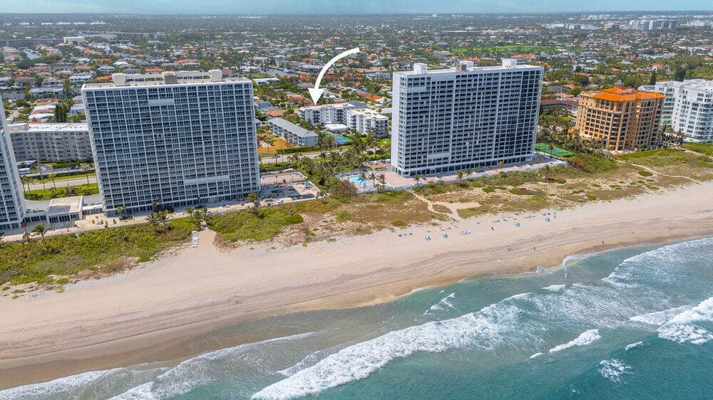 2679 S Ocean Boulevard 31, Boca Raton, FL 33432 — photo 3 of 35
