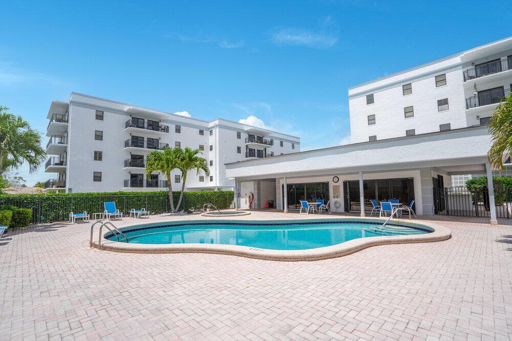 2679 S Ocean Boulevard 31, Boca Raton, FL 33432 — photo 30 of 35