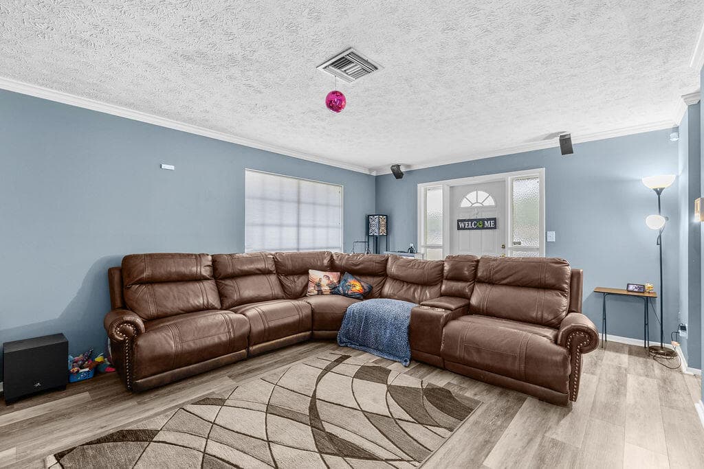 1831 SE Lennard Road, Port St. Lucie, FL 34952 — photo 4 of 39