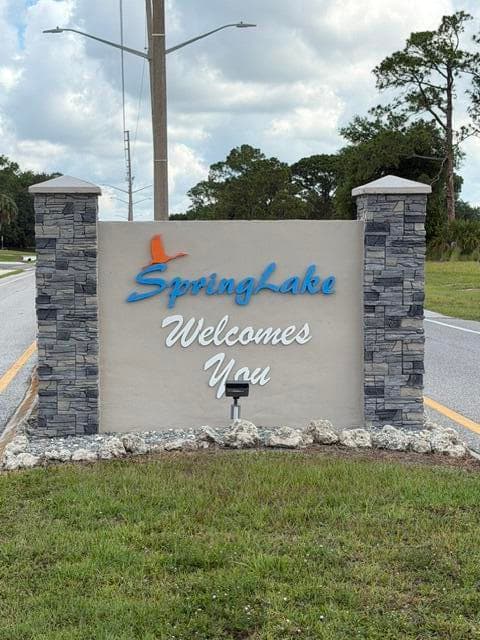 816 Woodmont Street, Sebring, FL 33876 — photo 3 of 4