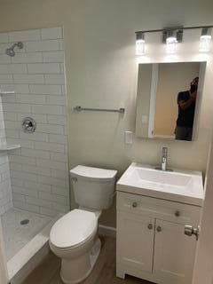 5168 NE 6th Avenue 431, Oakland Park, FL 33334 — photo 4 of 13