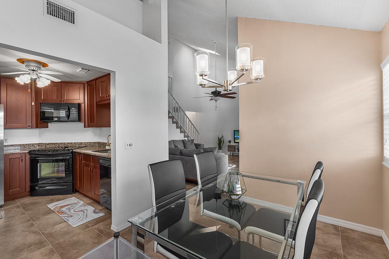1965 Westminster Circle 6, Vero Beach, FL 32966 — photo 5 of 31