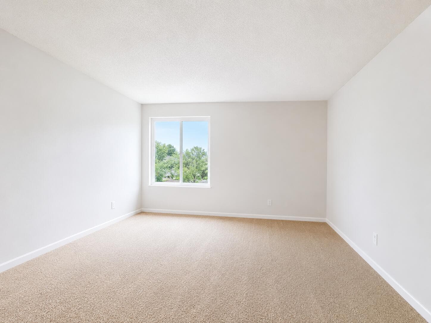 711 N Pine Island Road 204, Plantation, FL 33324 — photo 11 of 14