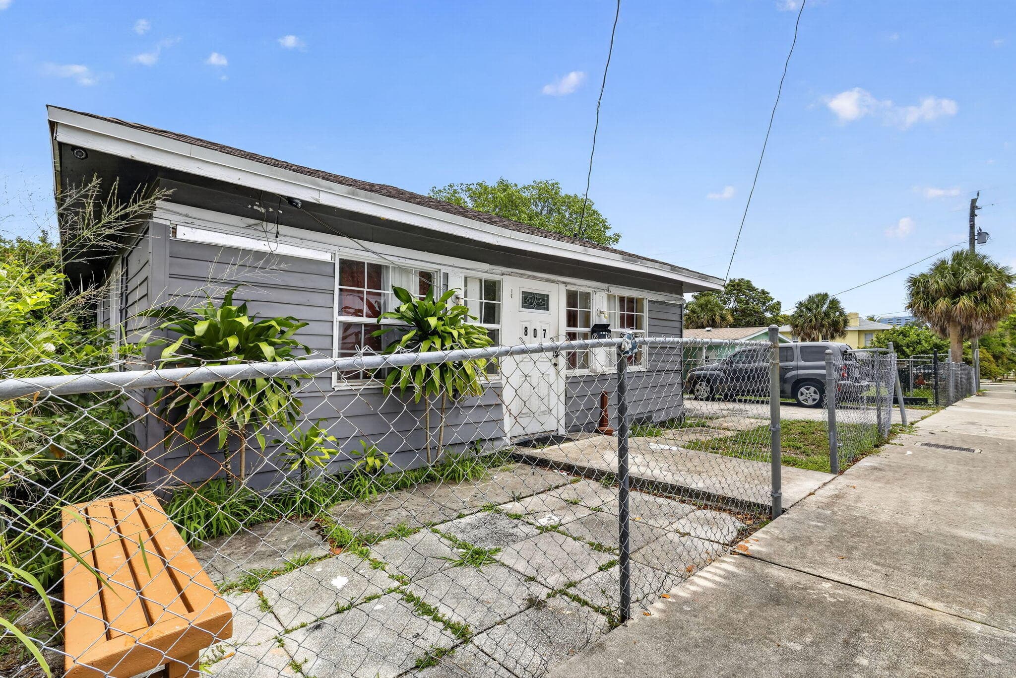 807 14th Street, West Palm Beach, FL 33401 — photo 2 of 34