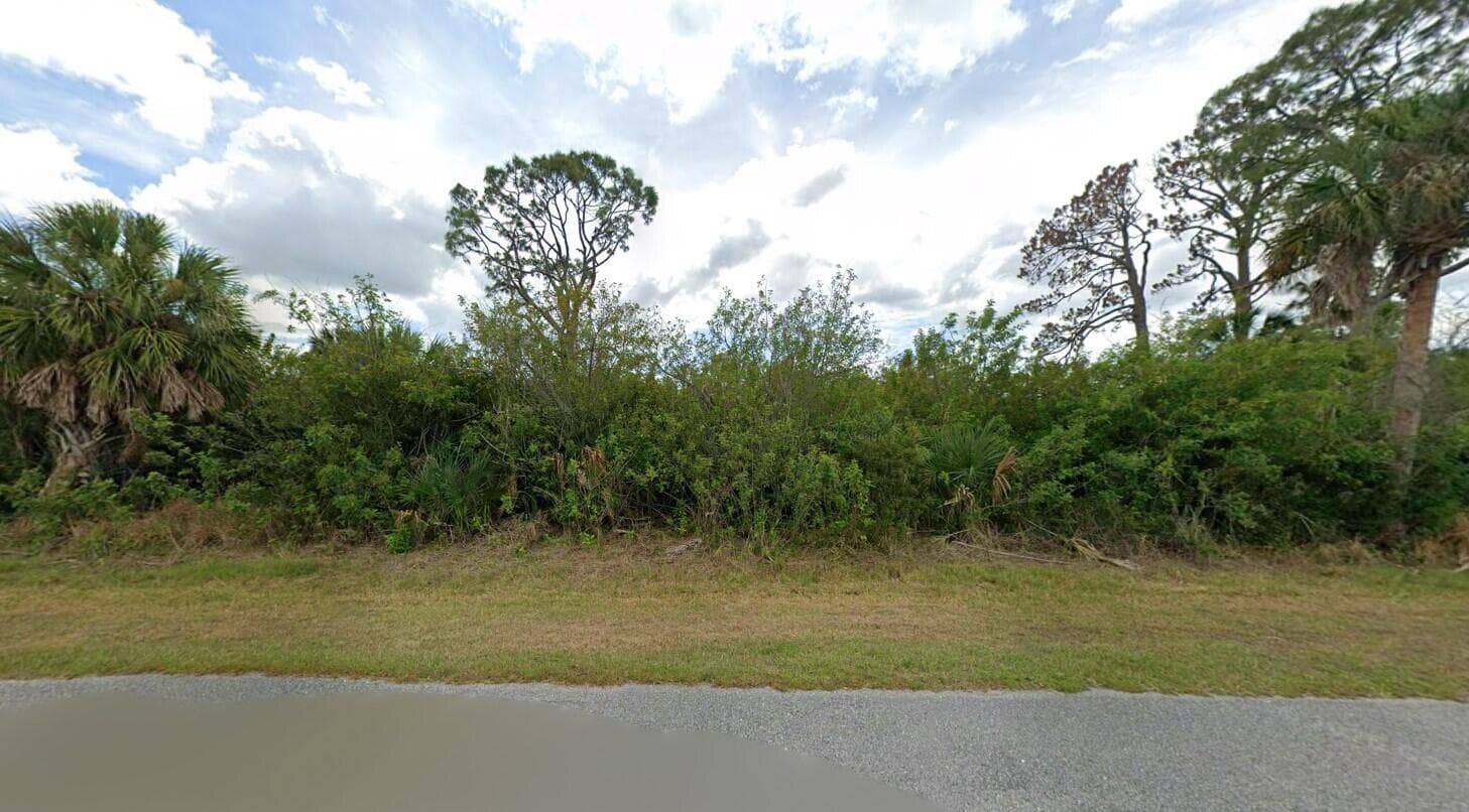 13177 Windcrest Drive, Port Charlotte, FL 33953 — photo 3 of 6