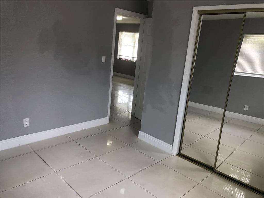 839 NW 14th Avenue 1, Fort Lauderdale, FL 33311 — photo 7 of 11