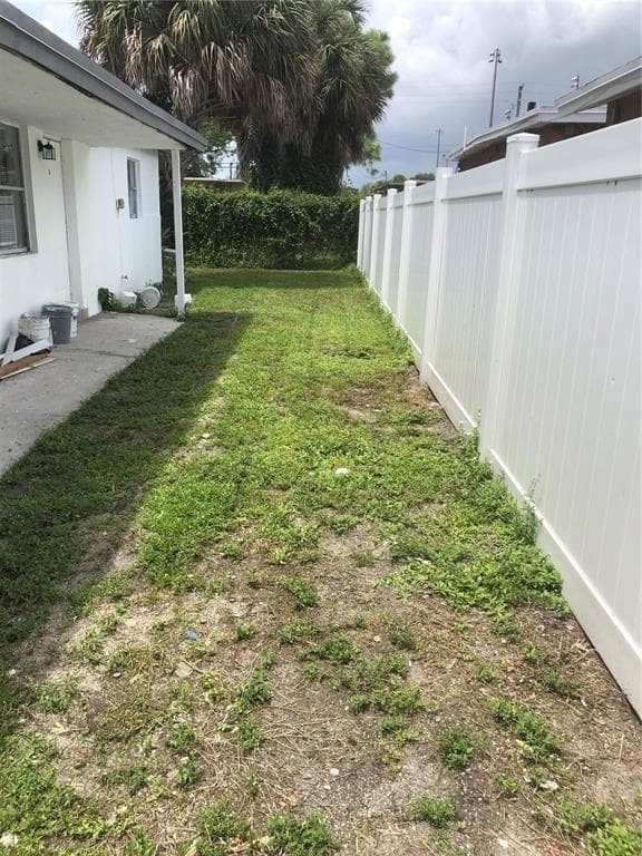 839 NW 14th Avenue 1, Fort Lauderdale, FL 33311 — photo 8 of 11