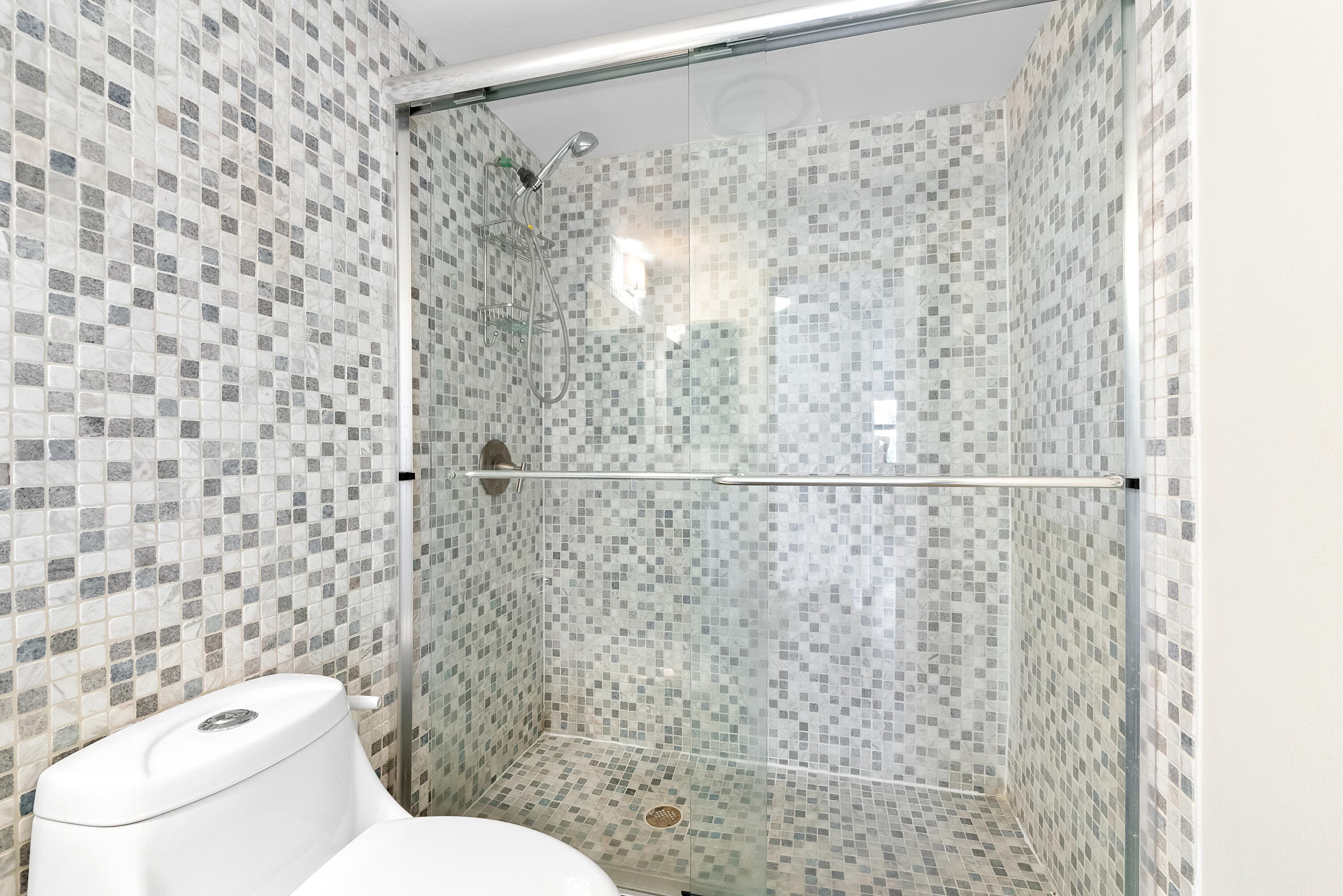 4900 N Ocean Boulevard 416, Lauderdale-By-The-Sea, FL 33308 — photo 17 of 47
