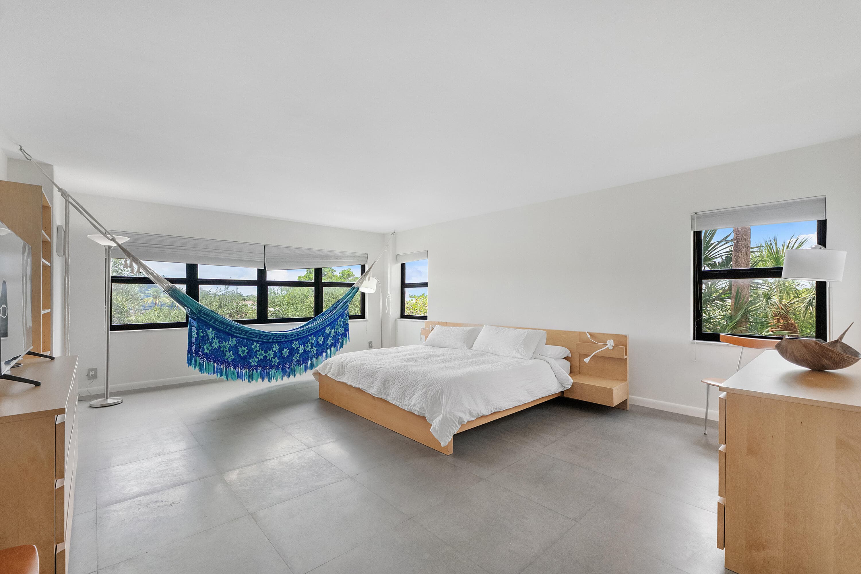 4900 N Ocean Boulevard 416, Lauderdale-By-The-Sea, FL 33308 — photo 25 of 47