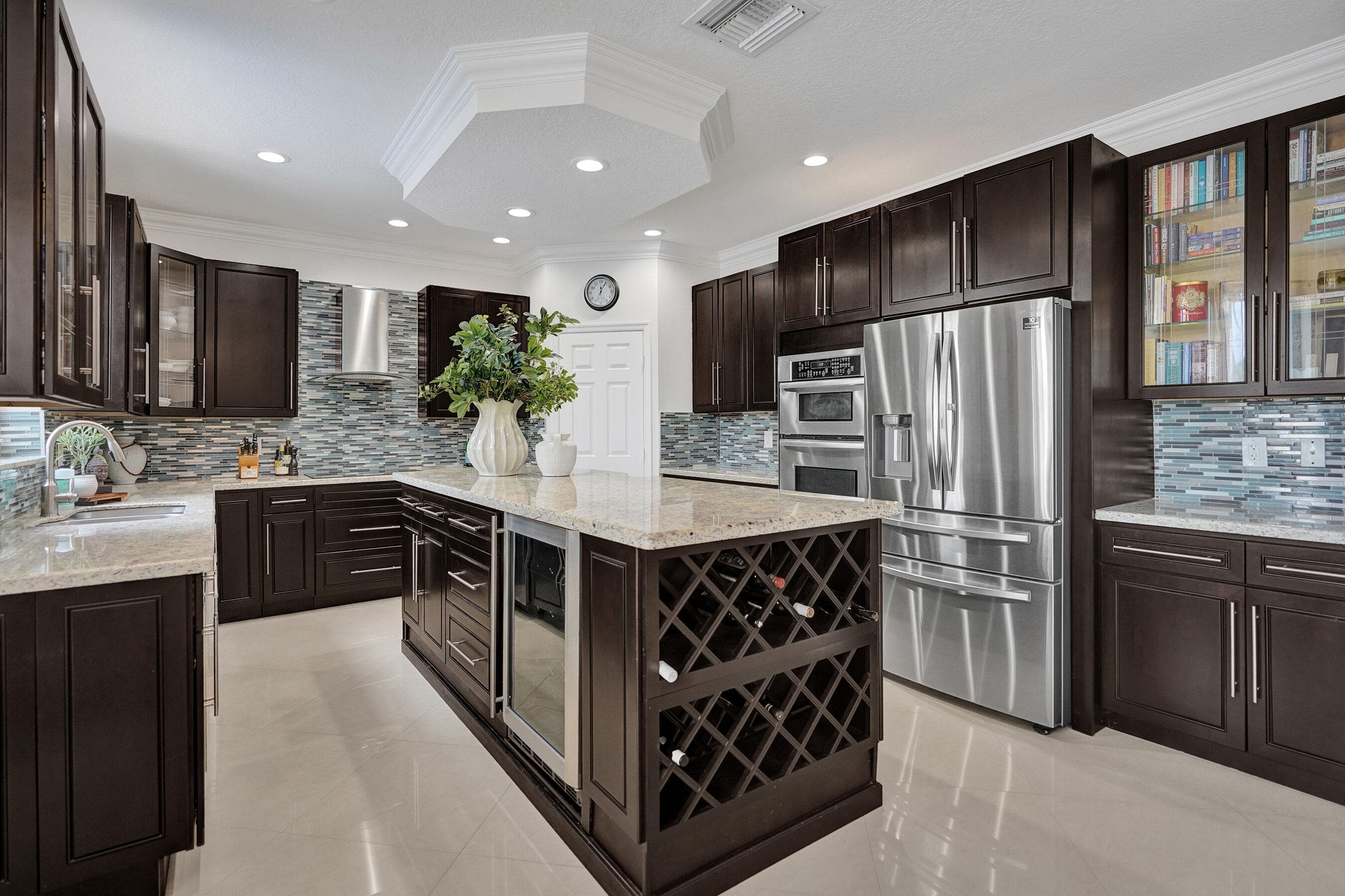 8976 Biddle Court, Wellington, FL 33414 — photo 19 of 137