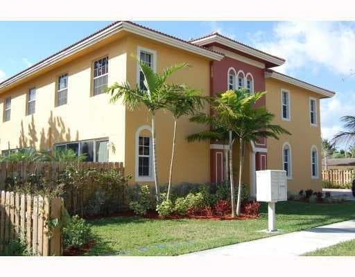 2212 Van Buren Street, Hollywood, FL 33020 — photo 1 of 13