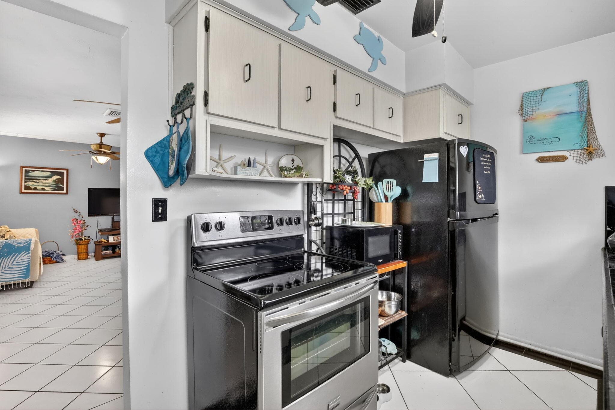 7140 Meade Street, Hollywood, FL 33024 — photo 15 of 48