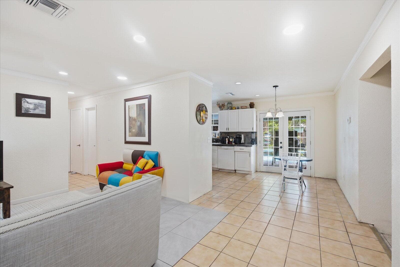 325 NW Dearman Street, Port St. Lucie, FL 34983 — photo 4 of 28