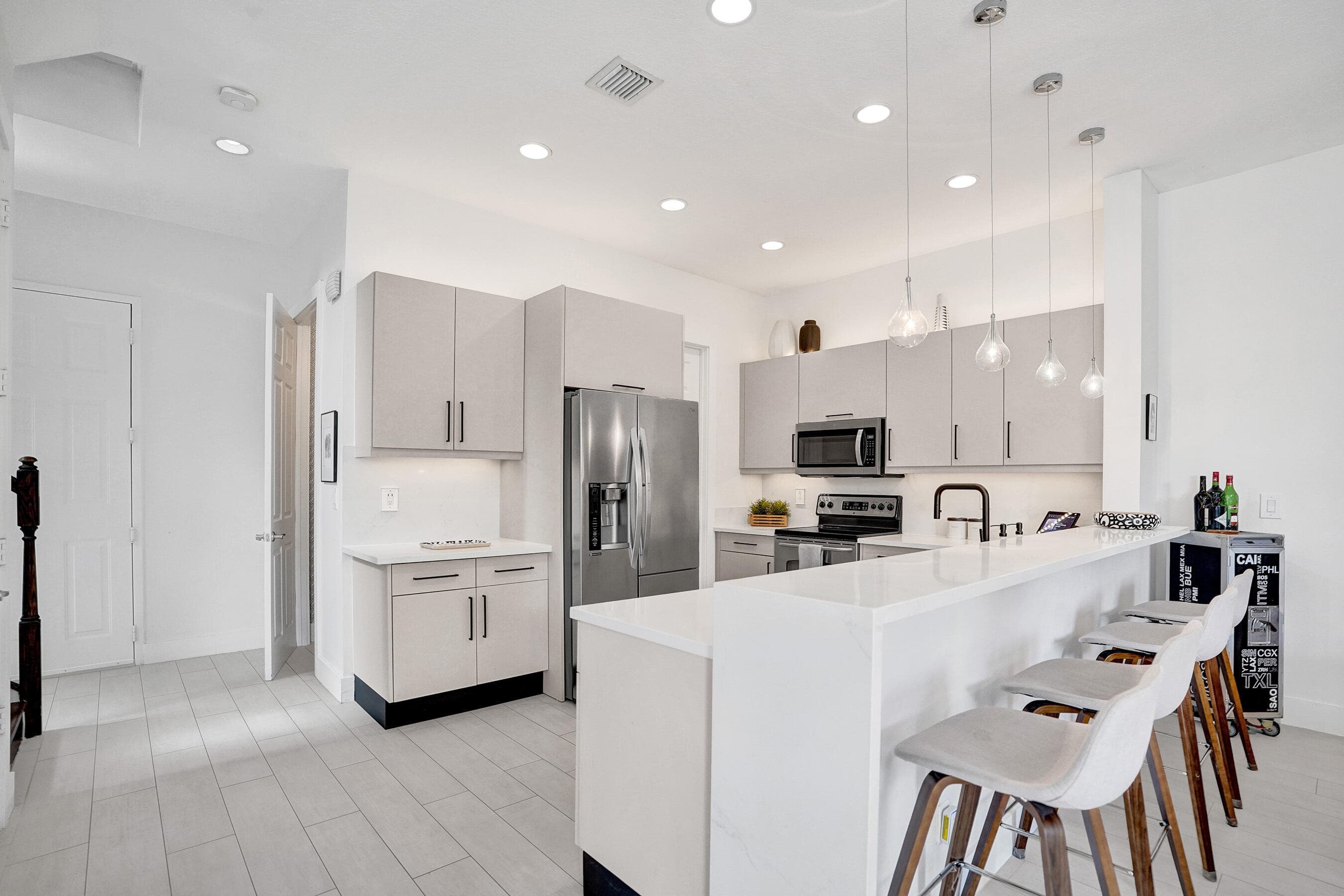 2636 NE 9th Avenue 6, Wilton Manors, FL 33334 — photo 13 of 104