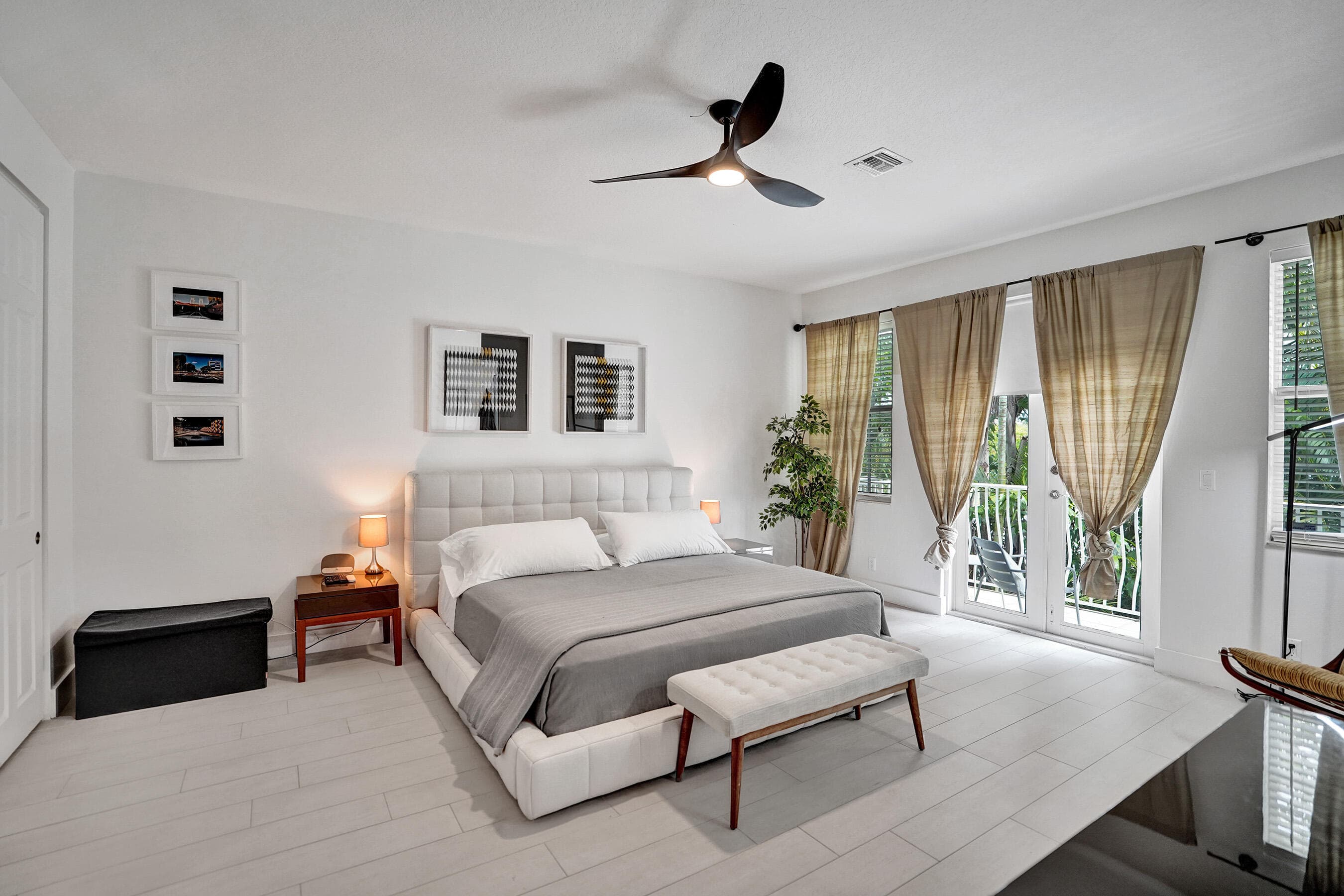 2636 NE 9th Avenue 6, Wilton Manors, FL 33334 — photo 38 of 104