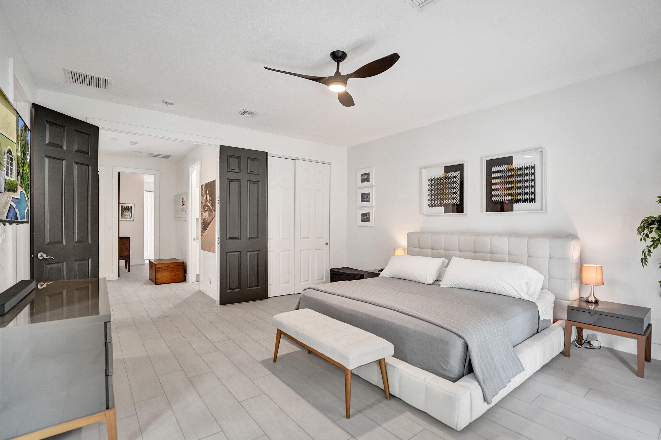 2636 NE 9th Avenue 6, Wilton Manors, FL 33334 — photo 45 of 104