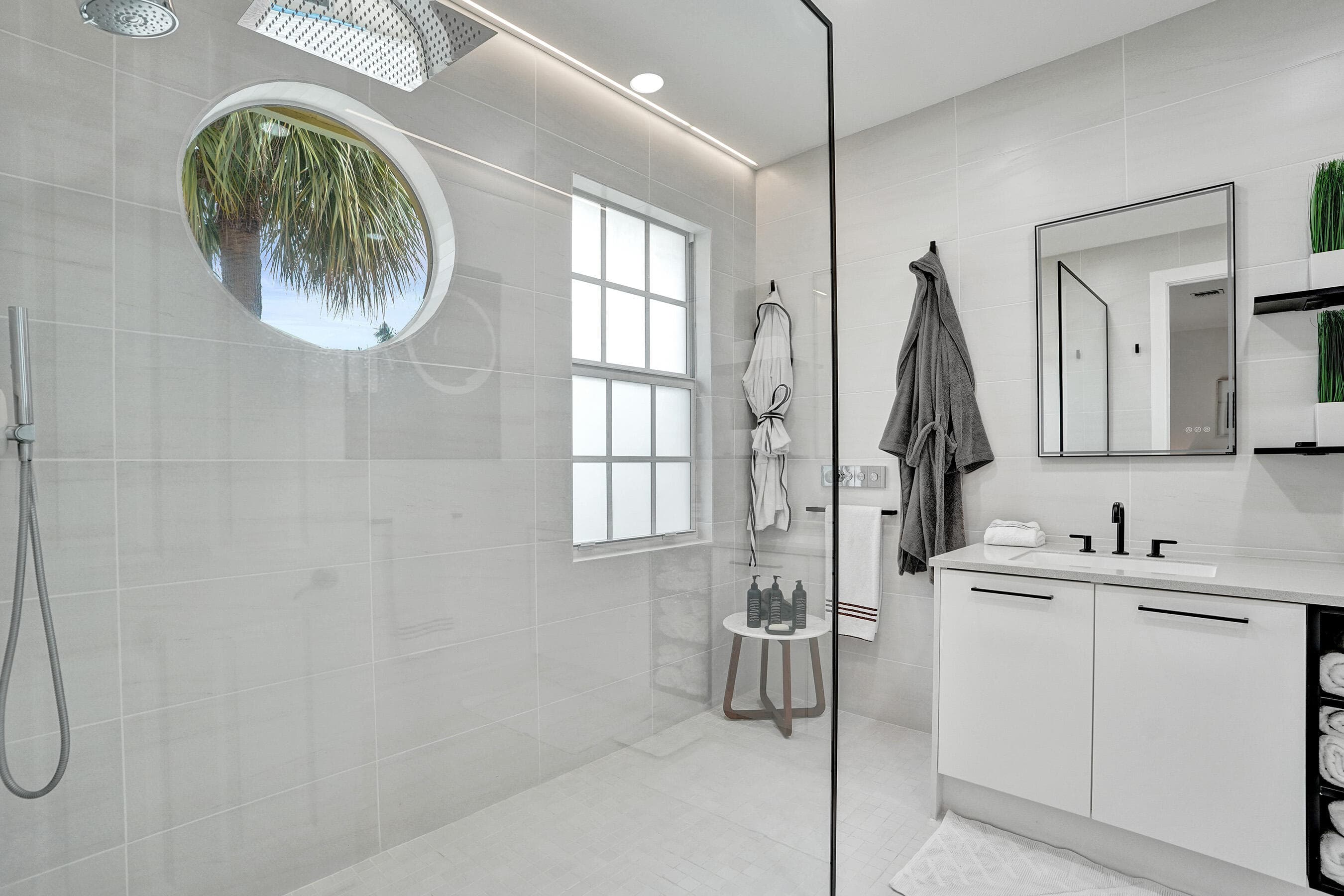 2636 NE 9th Avenue 6, Wilton Manors, FL 33334 — photo 49 of 104