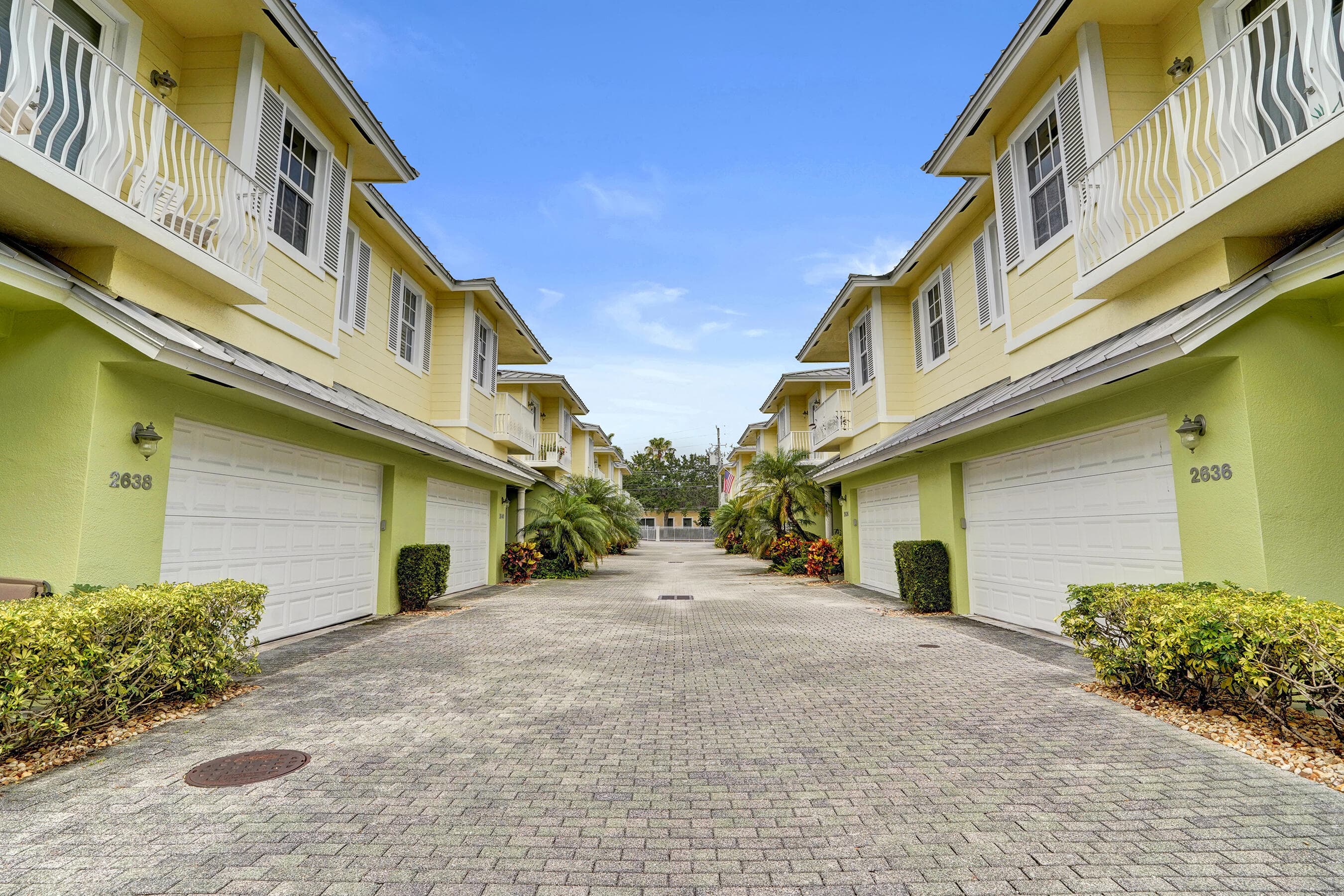2636 NE 9th Avenue 6, Wilton Manors, FL 33334 — photo 87 of 104