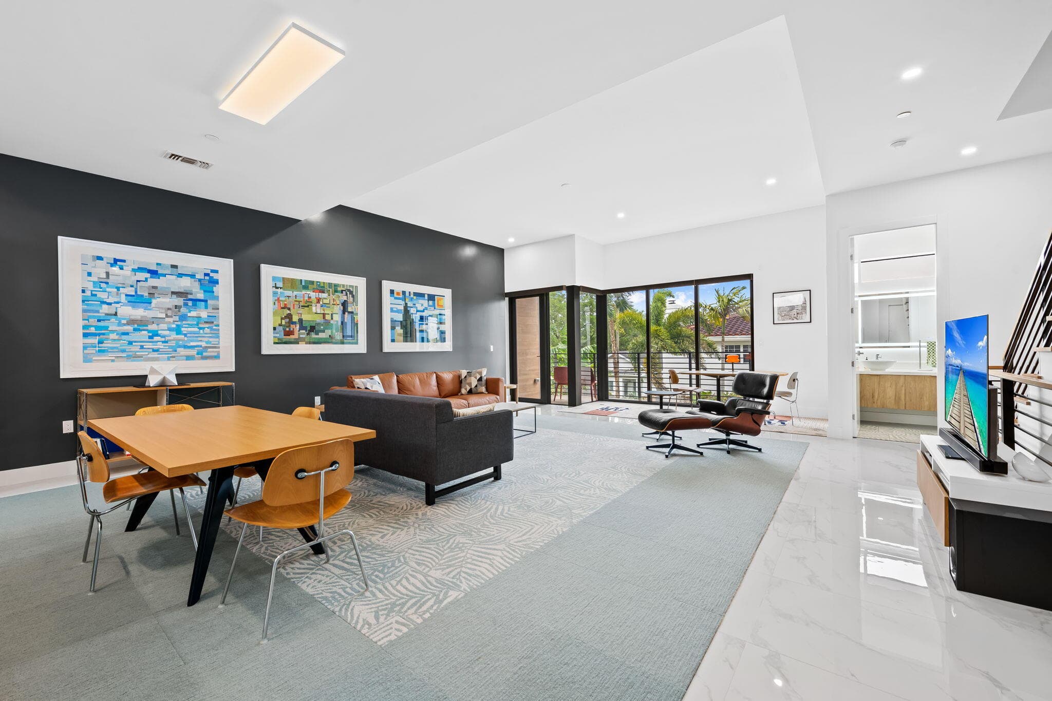 818 NE 2nd Street, Fort Lauderdale, FL 33301 — photo 1 of 45