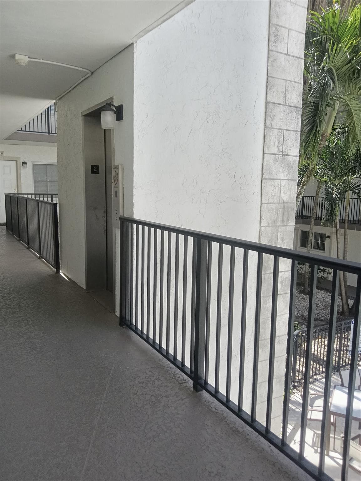 924 SE 2nd Street 11, Fort Lauderdale, FL 33301 — photo 4 of 9