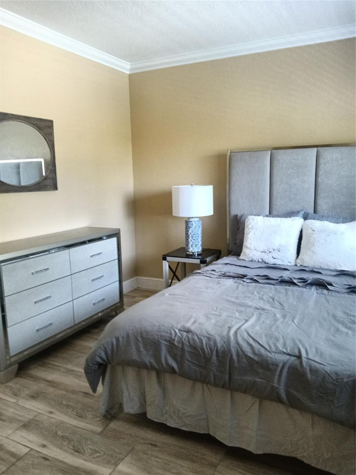 924 SE 2nd Street 11, Fort Lauderdale, FL 33301 — photo 5 of 9