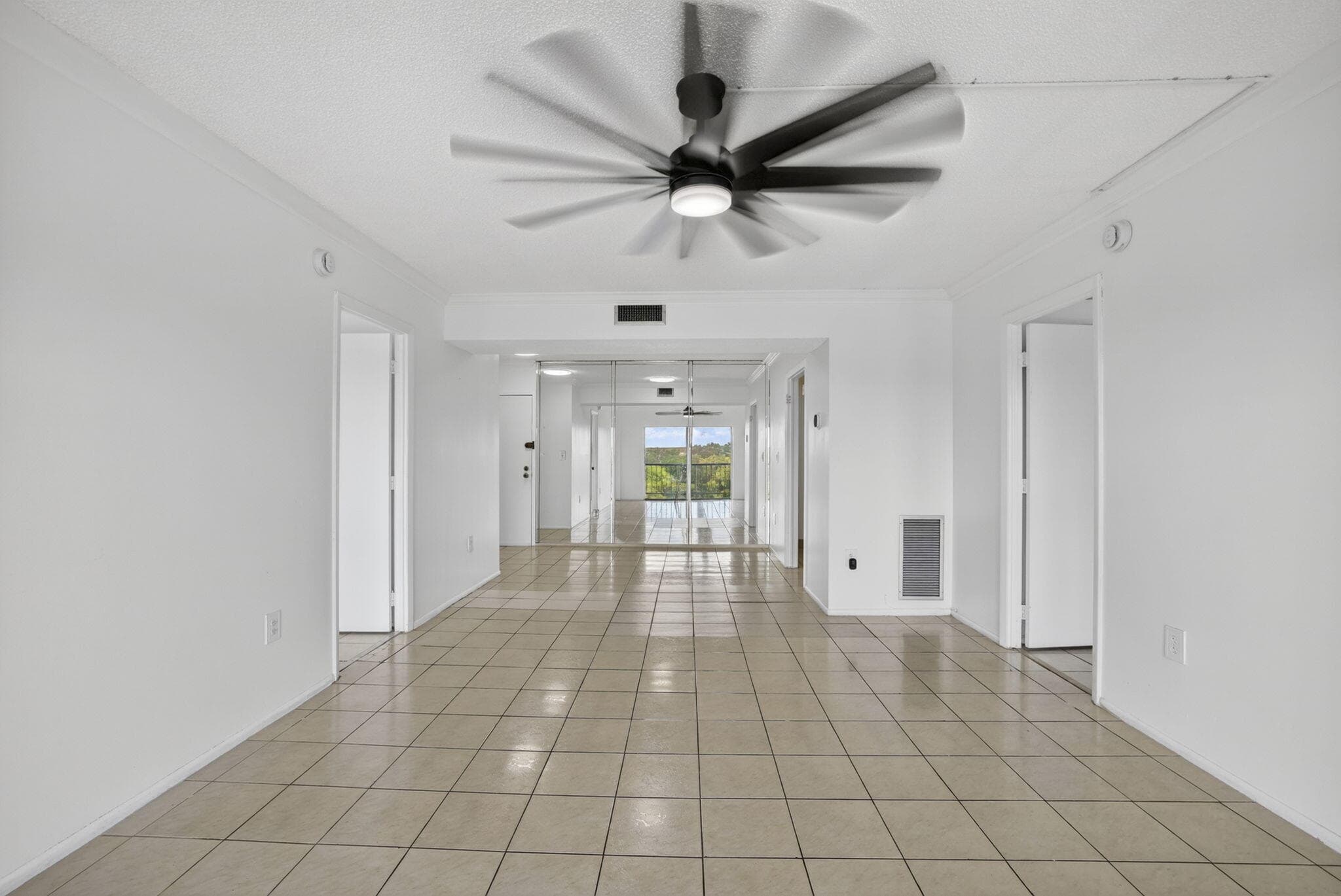 4174 Inverrary Drive 513, Lauderhill, FL 33319 — photo 9 of 36
