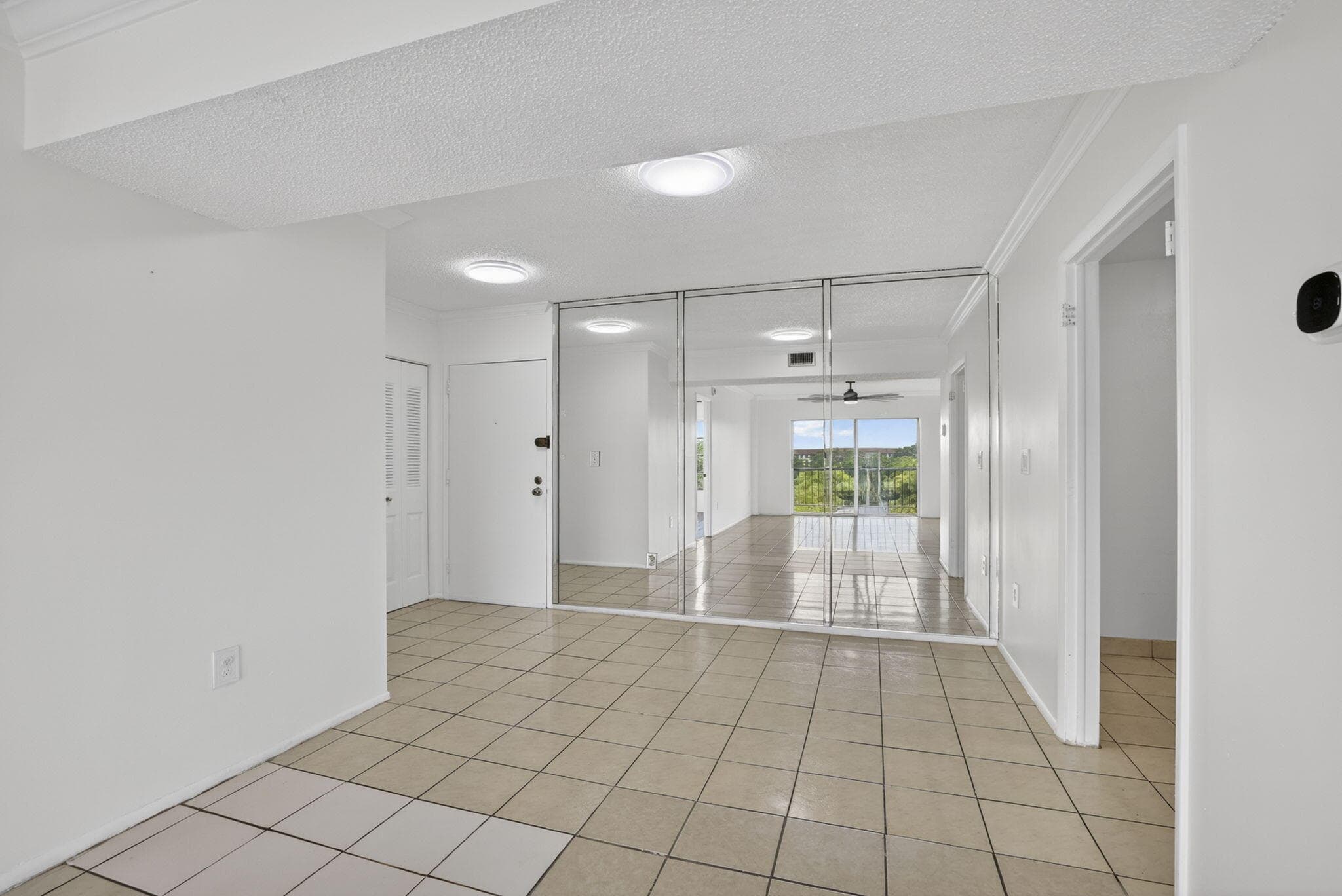 4174 Inverrary Drive 513, Lauderhill, FL 33319 — photo 12 of 36