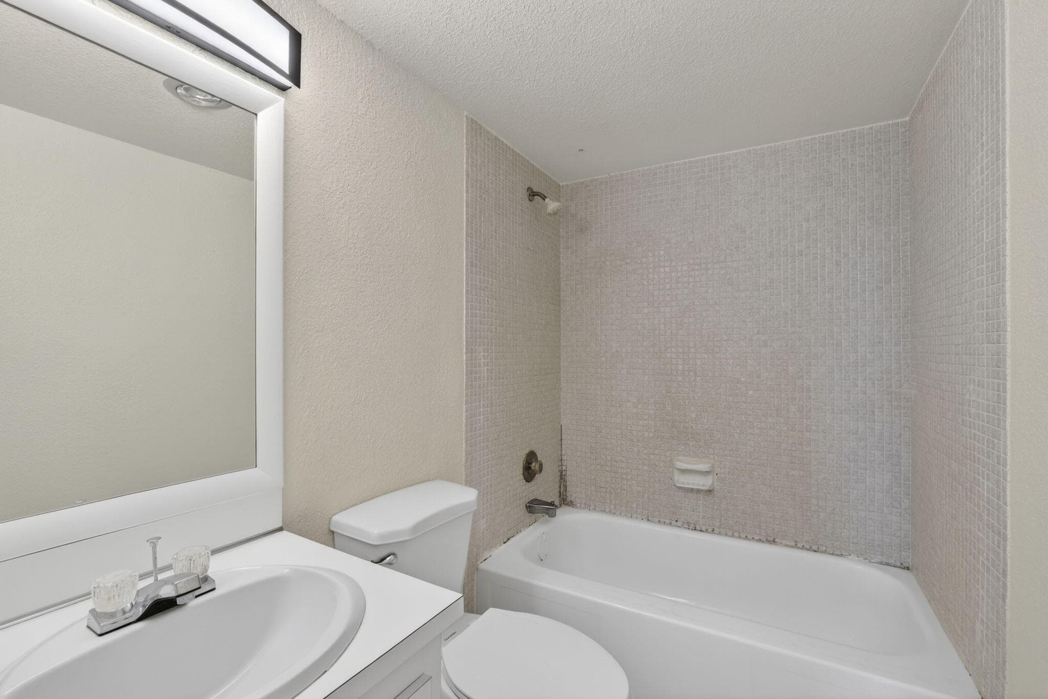 4174 Inverrary Drive 513, Lauderhill, FL 33319 — photo 21 of 36