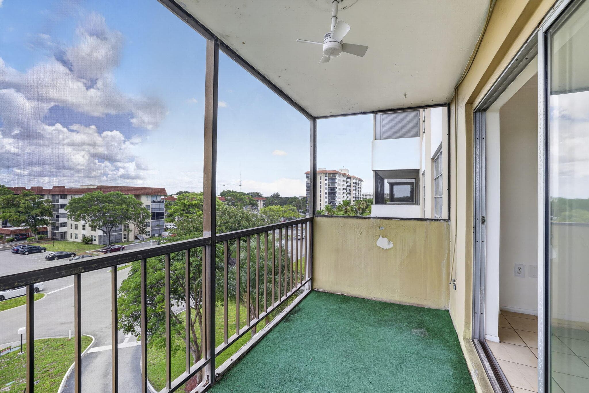 4174 Inverrary Drive 513, Lauderhill, FL 33319 — photo 25 of 36