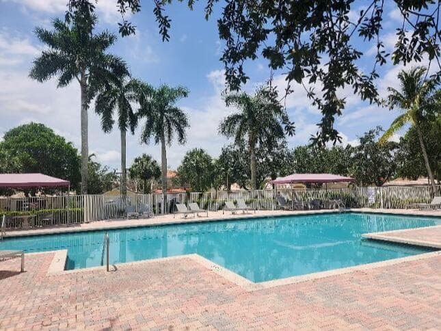 2011 Madeira Drive, Weston, FL 33327 — photo 7 of 7