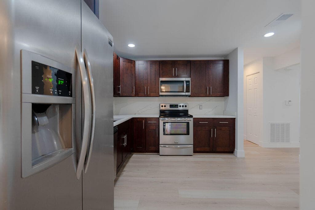 5710 Coach House Circle G, Boca Raton, FL 33486 — photo 7 of 24