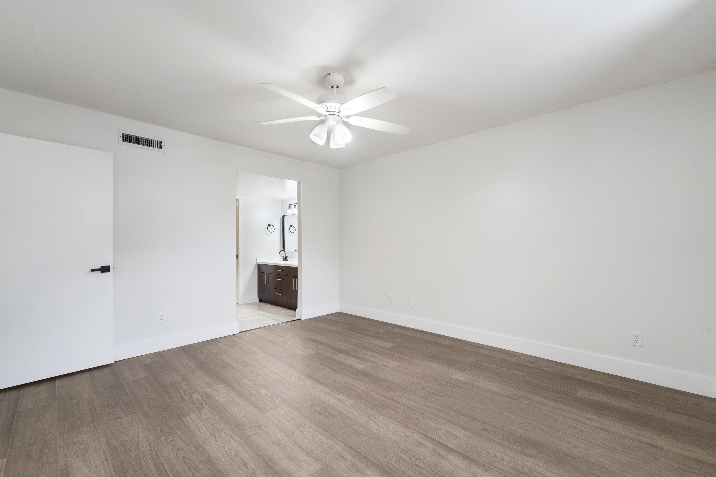 1811 SW Palm City Road A301, Stuart, FL 34994 — photo 10 of 40