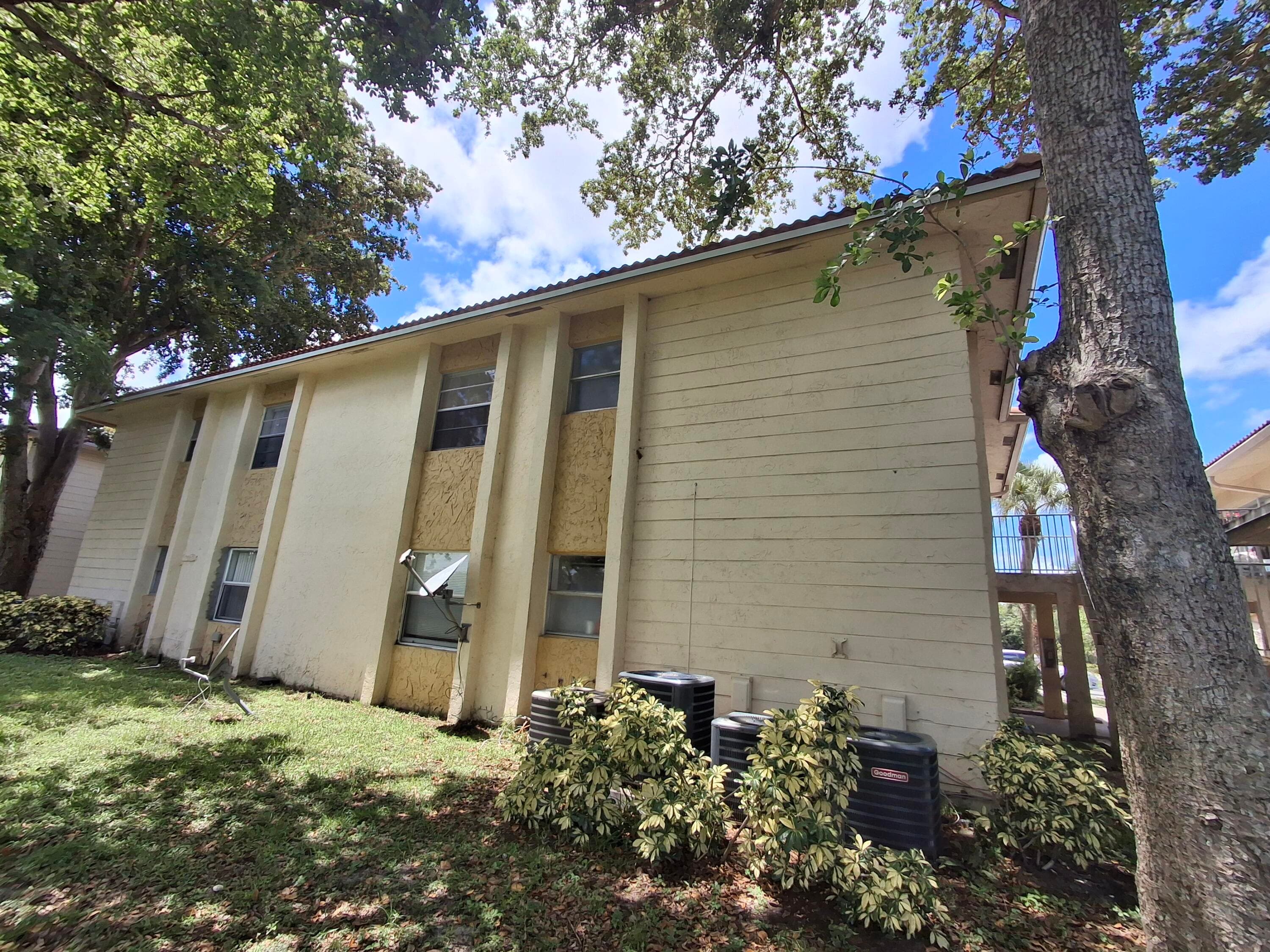 11506 Royal Palm Boulevard 11506, Coral Springs, FL 33065 — photo 2 of 16