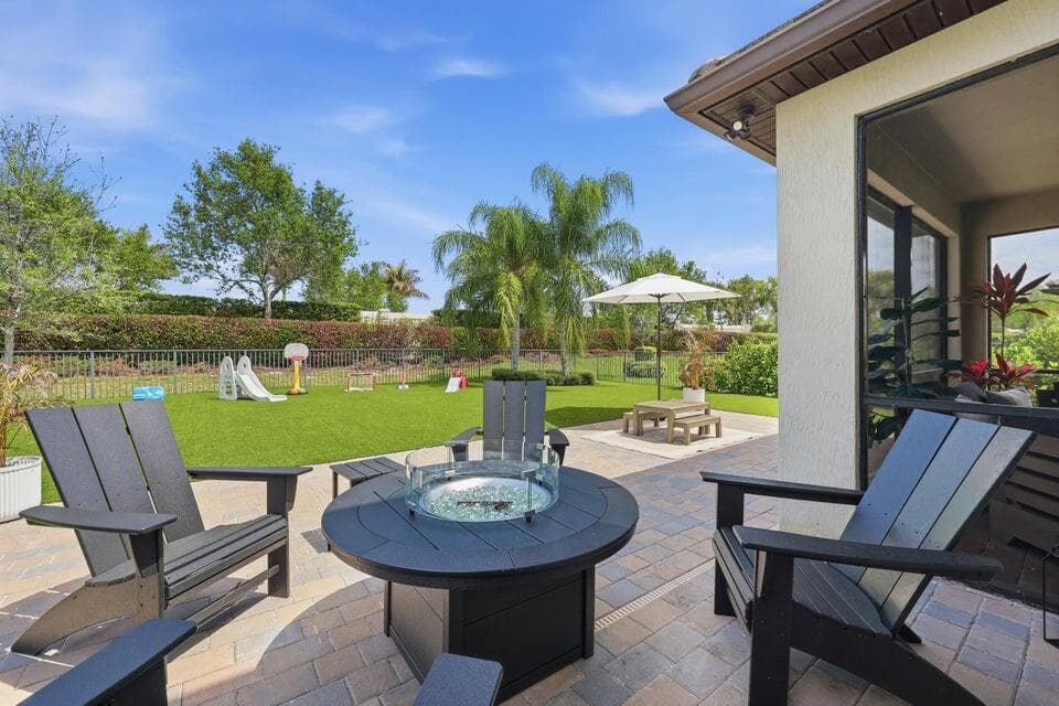 127 SE Courances Drive, Port St. Lucie, FL 34984 — photo 37 of 50