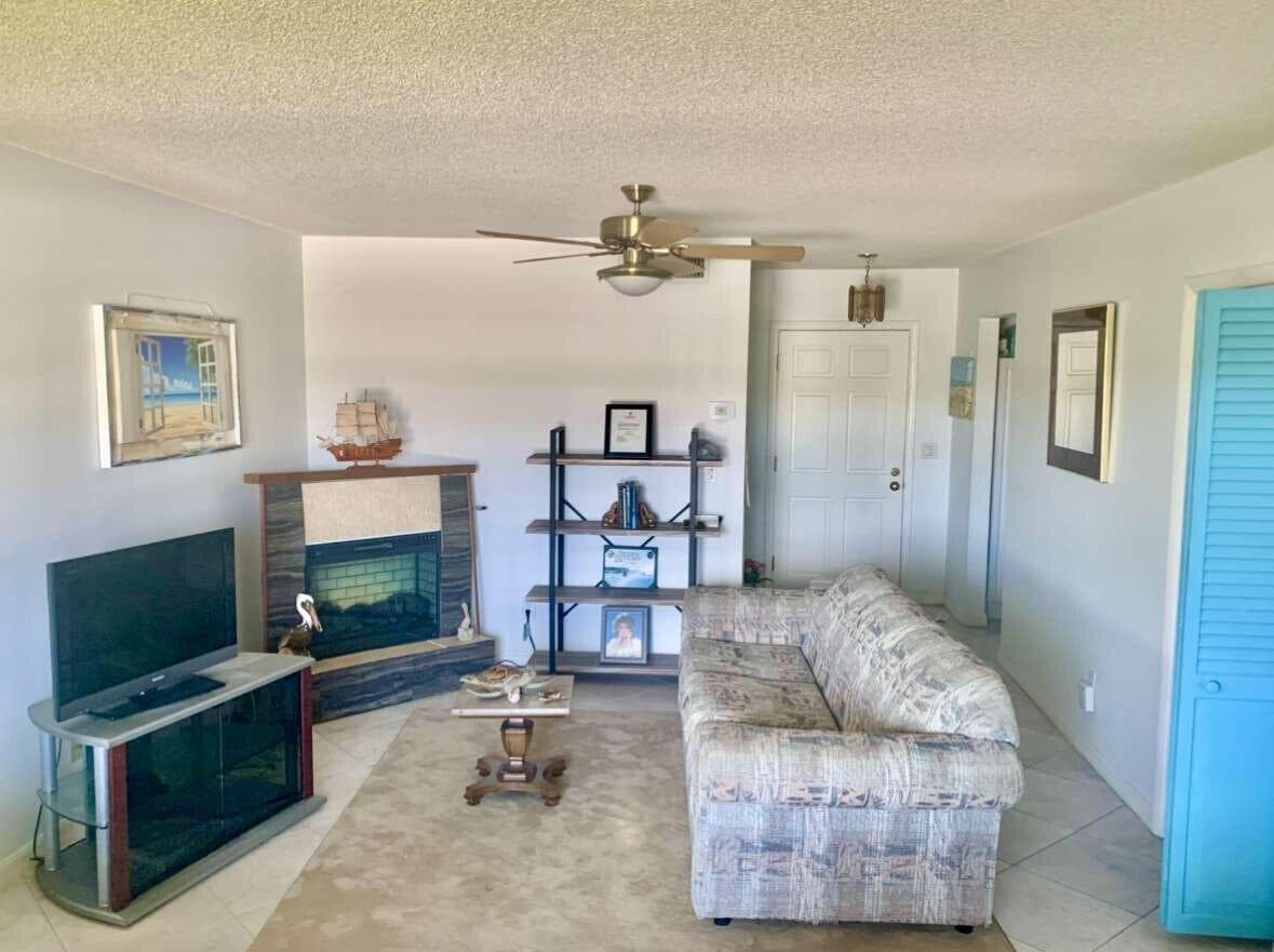200 Greytwig Road 213, Vero Beach, FL 32963 — photo 7 of 20