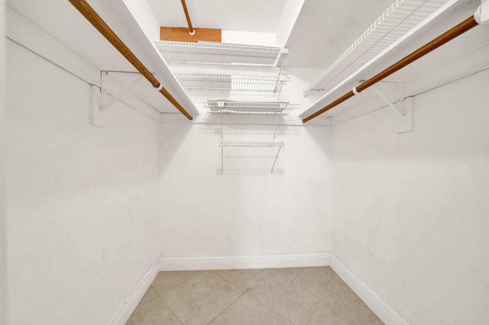 5501 NW 2nd Avenue 111, Boca Raton, FL 33487 — photo 15 of 23