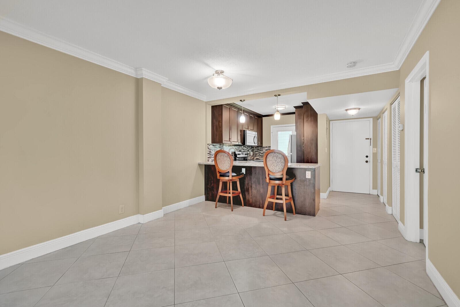 5501 NW 2nd Avenue 111, Boca Raton, FL 33487 — photo 9 of 23
