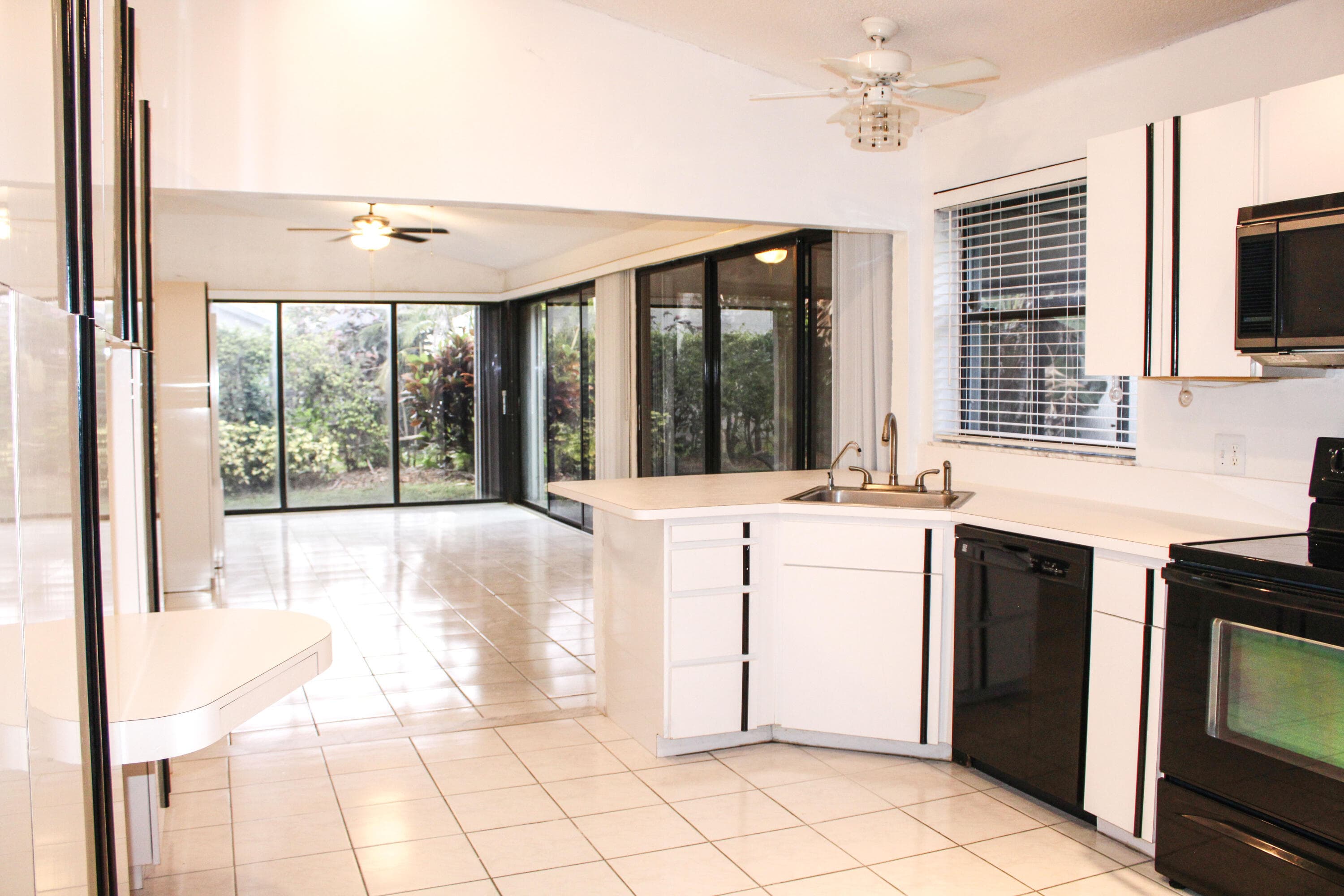 2583 NW 13th Street, Delray Beach, FL 33445 — photo 13 of 40