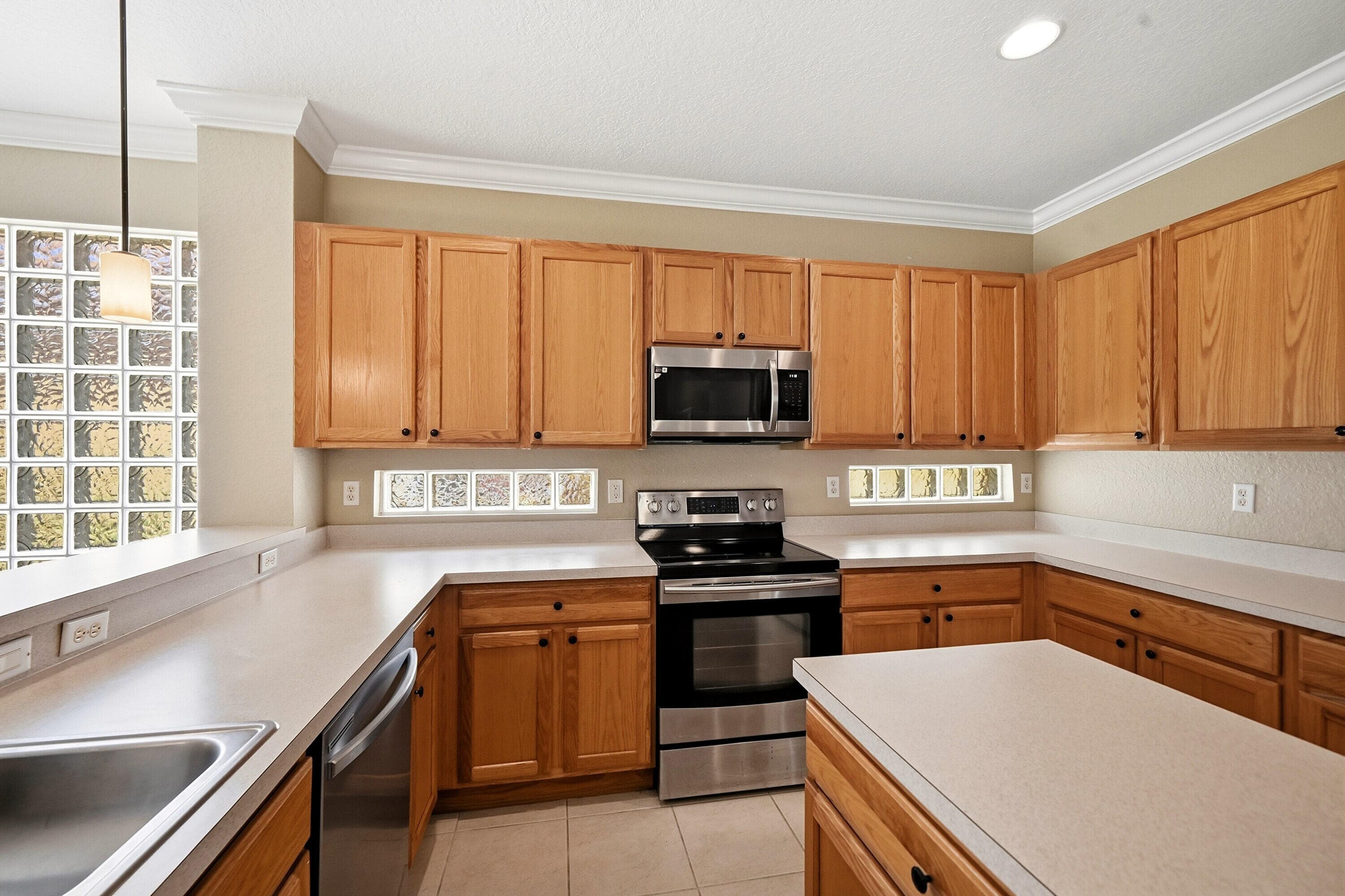 421 Gazetta Way, West Palm Beach, FL 33413 — photo 32 of 67