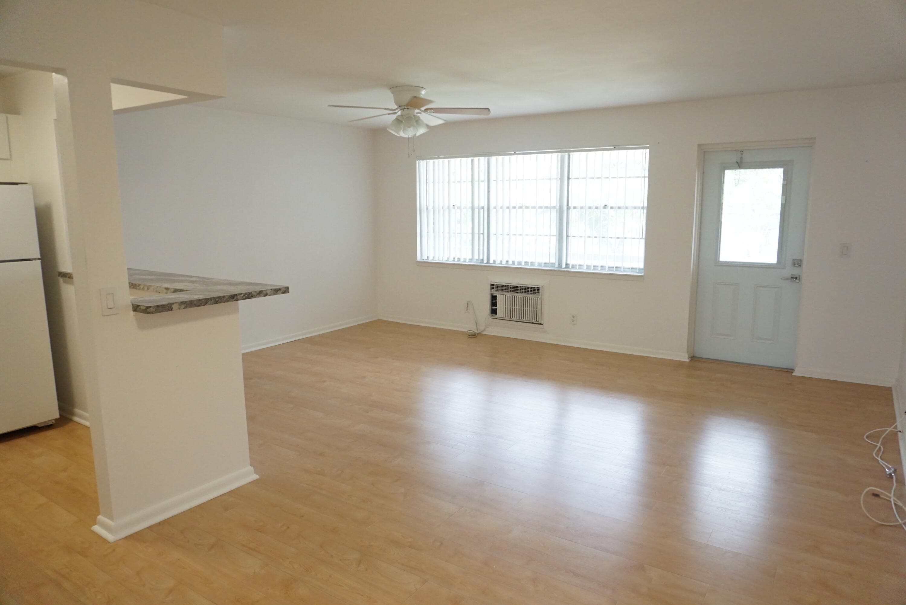 50 Canterbury B, West Palm Beach, FL 33417 — photo 5 of 13