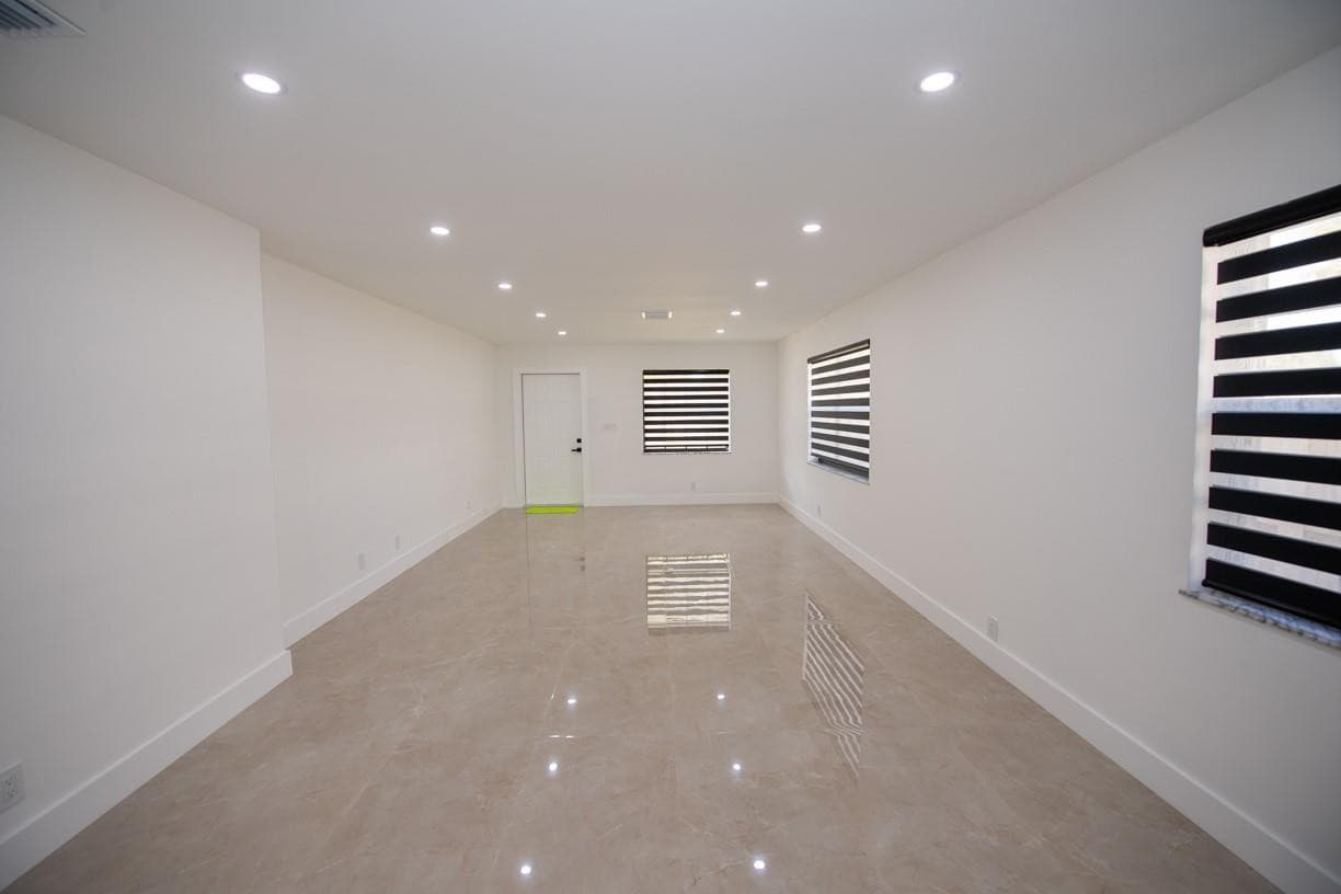 110 NW 6th Avenue, Dania Beach, FL 33004 — photo 26 of 64