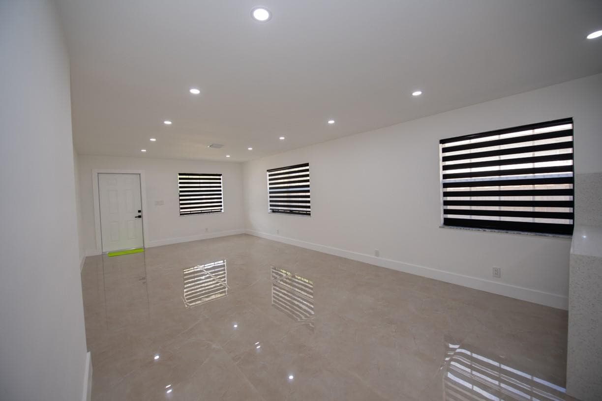 110 NW 6th Avenue, Dania Beach, FL 33004 — photo 29 of 64