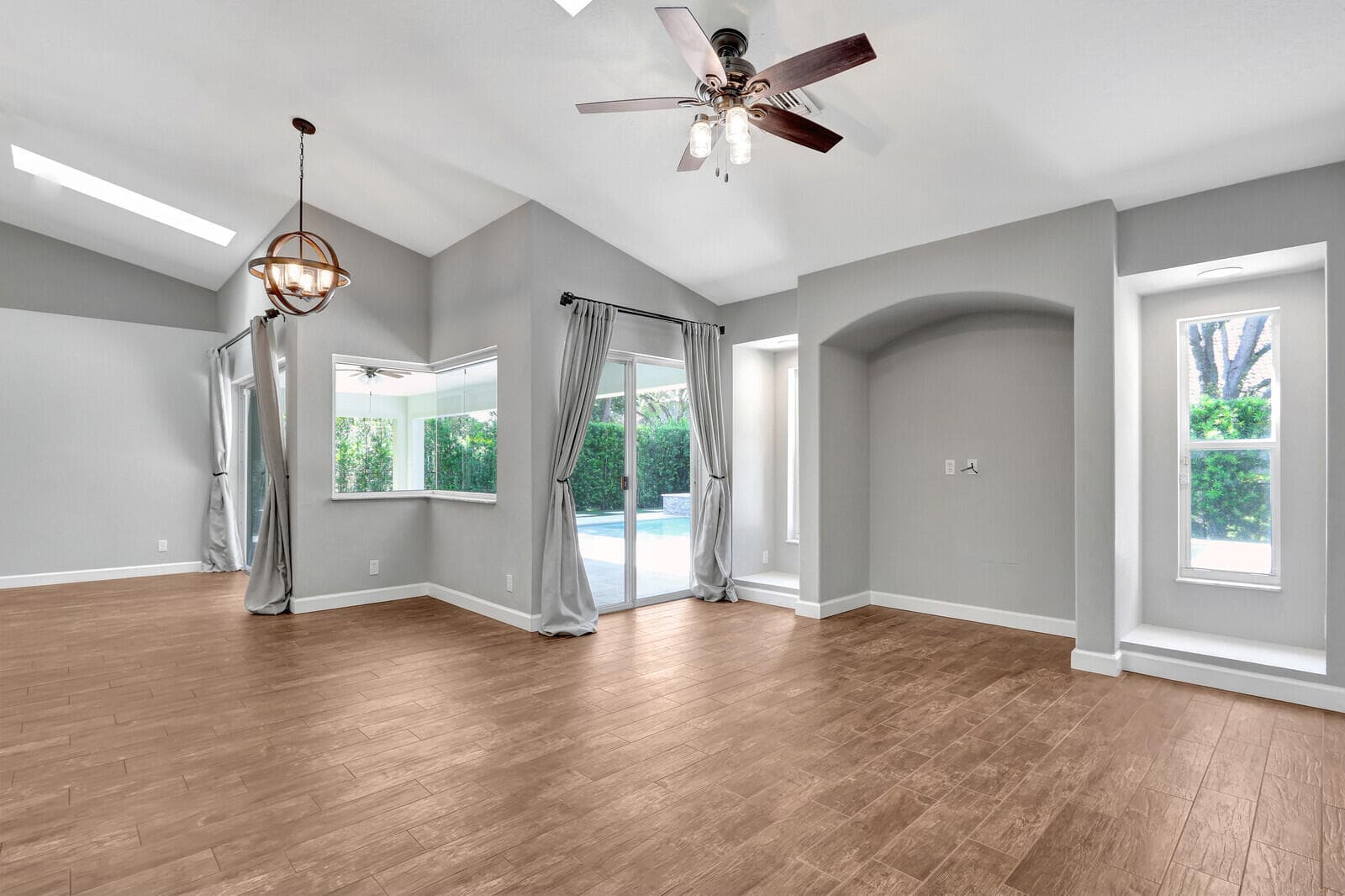 1097 Egret Circle N, Jupiter, FL 33458 — photo 13 of 41