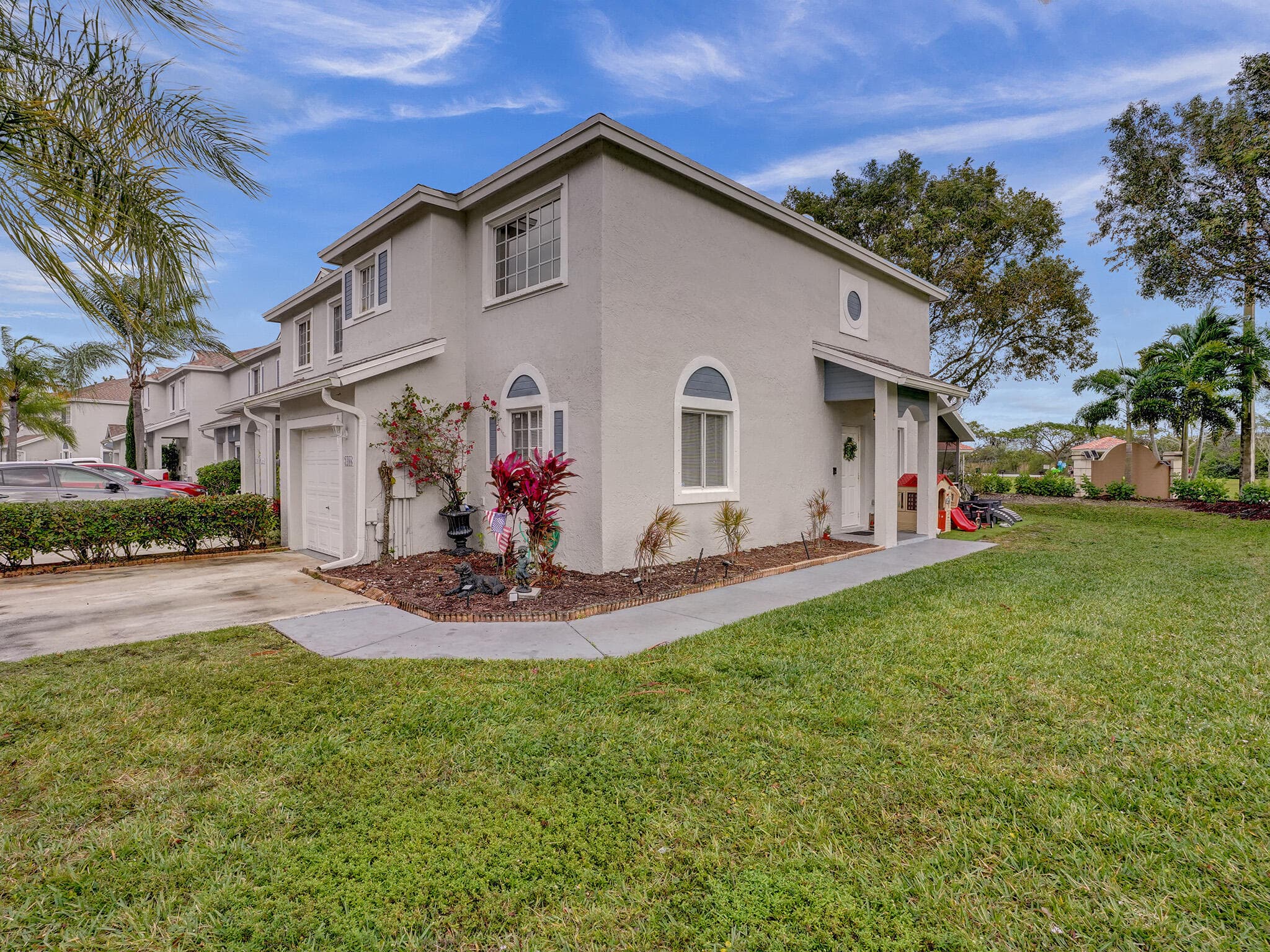 1488 SW 47th Avenue, Deerfield Beach, FL 33442 — photo 2 of 39